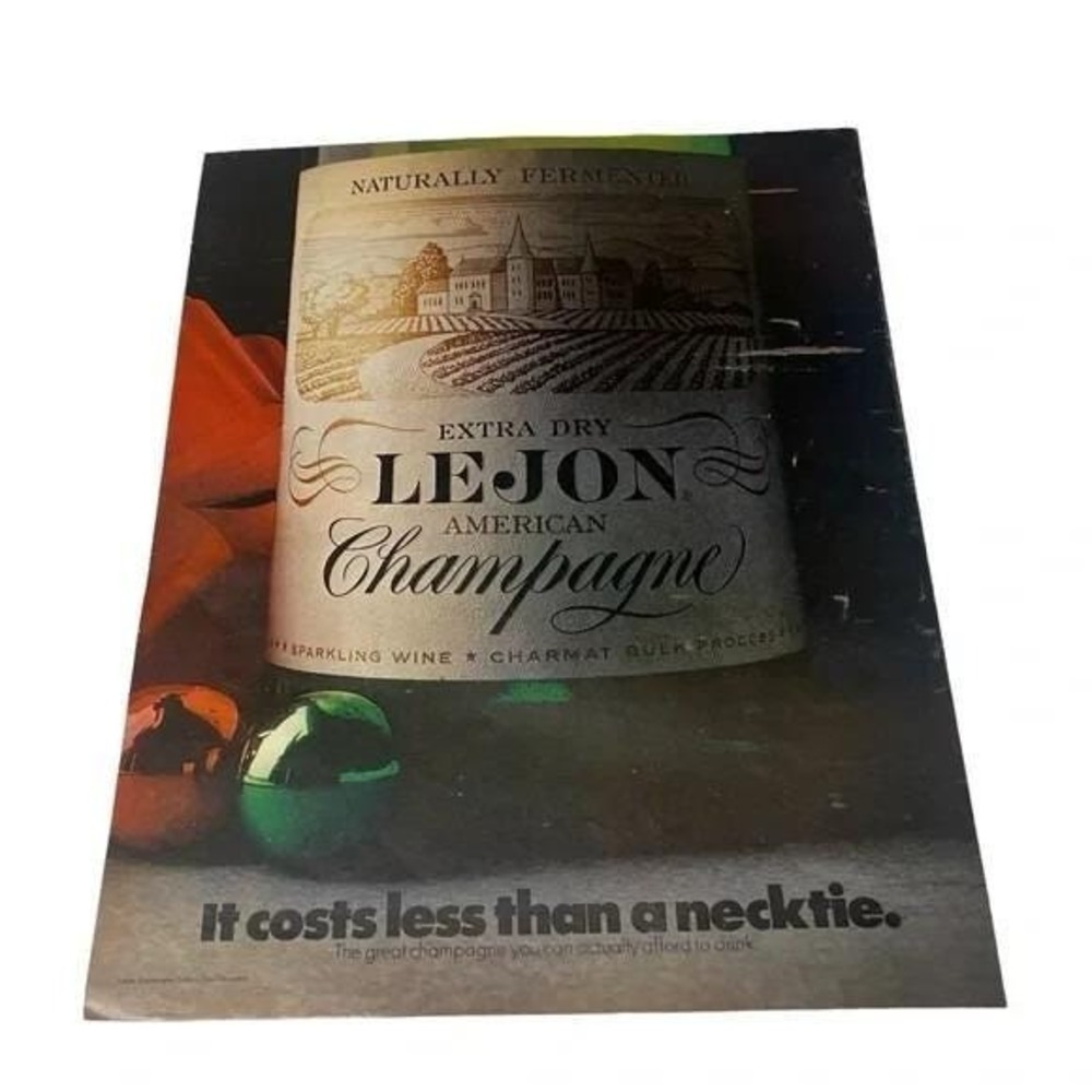 1970 Extra Dry LeJon American Champagne Original Vintage Print Ad